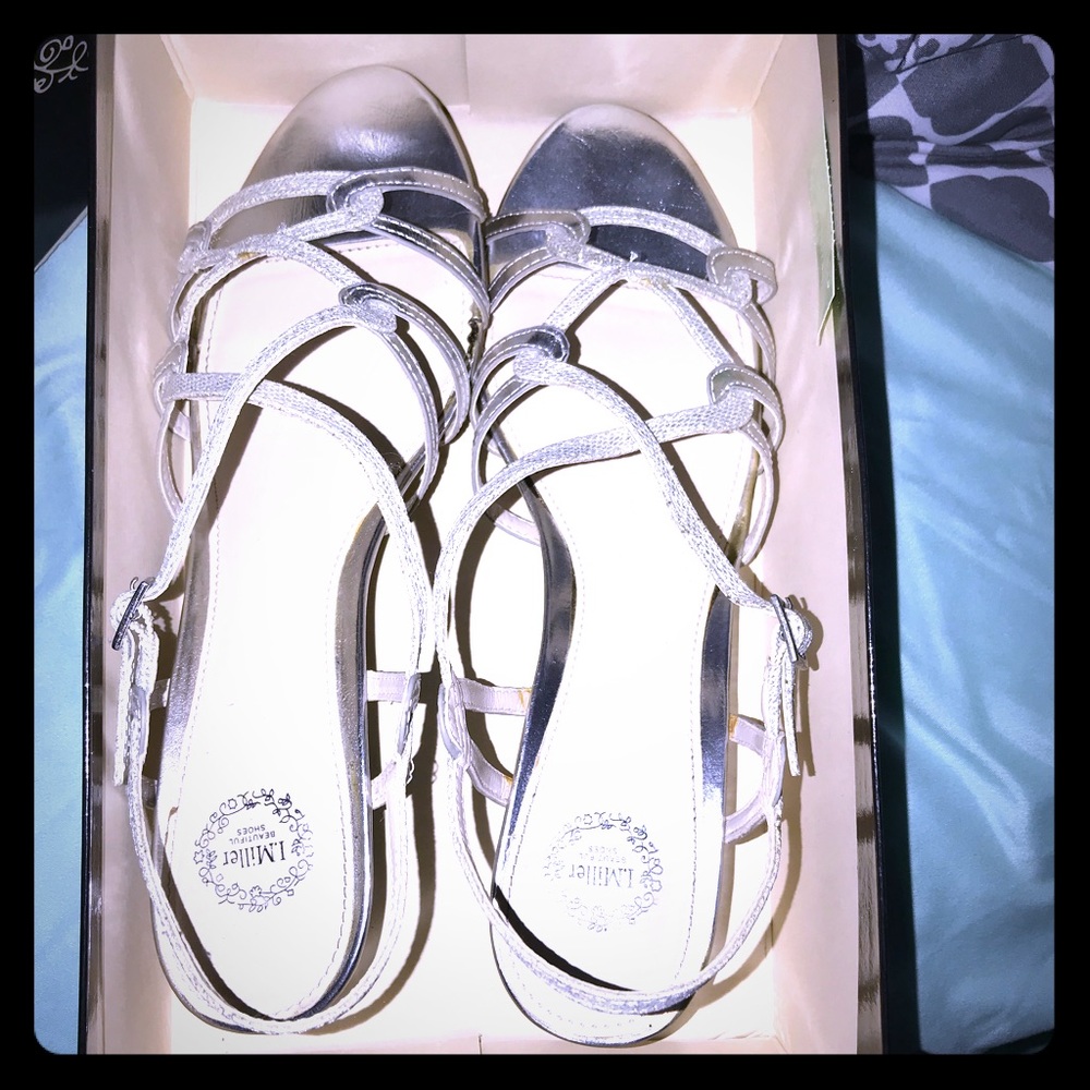 I.Miller Silver Wedges
